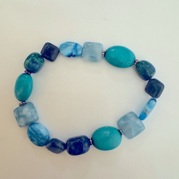 Bead Bracelet in Blue and Purple - Picture 3 of 7